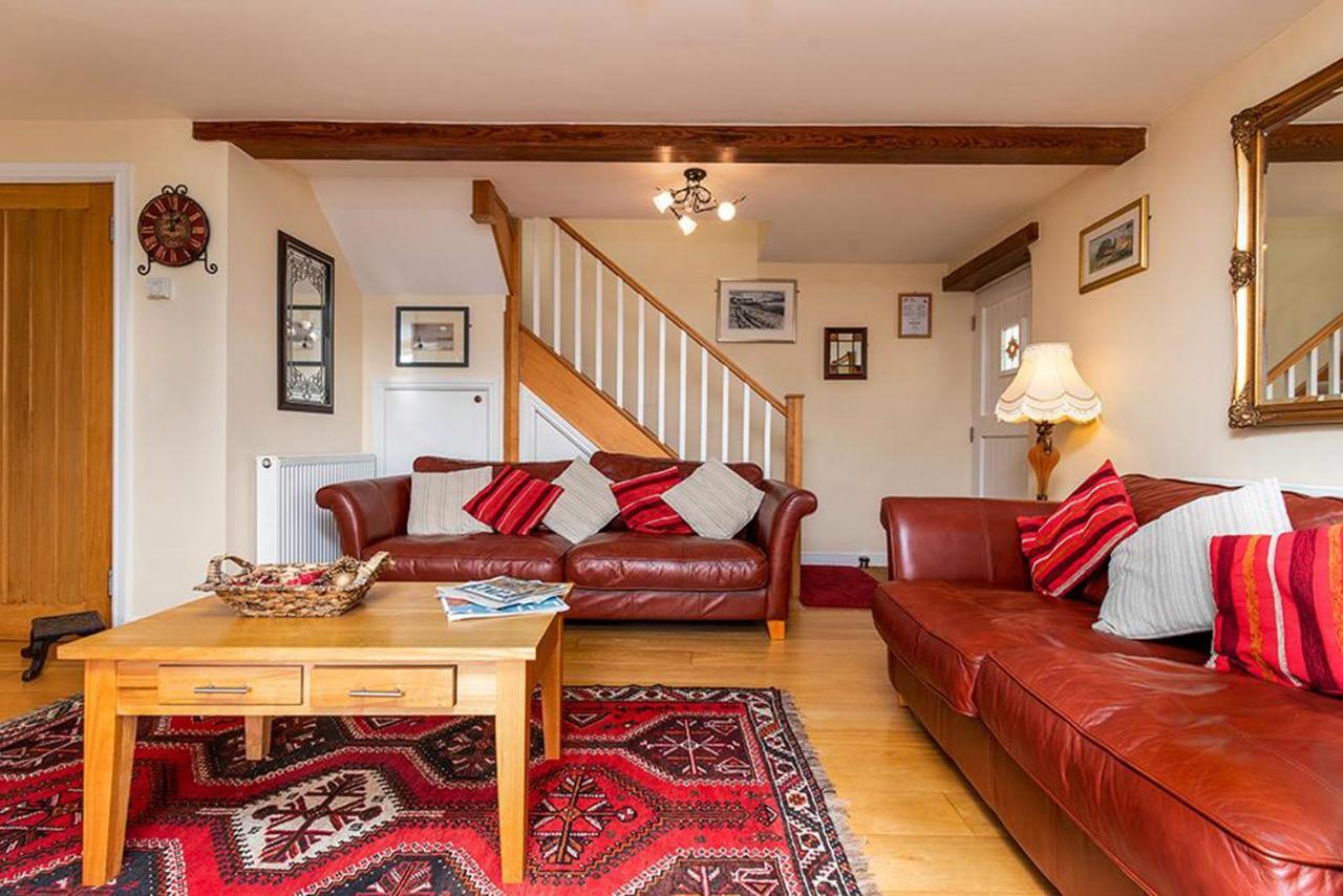 Tregarnedd Cottage 兰盖夫尼 外观 照片